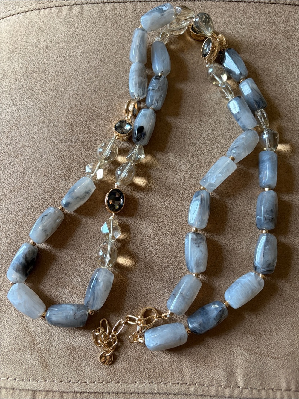 Chunky Gray Marbled Clear Statement Necklace Gold Accents 20”